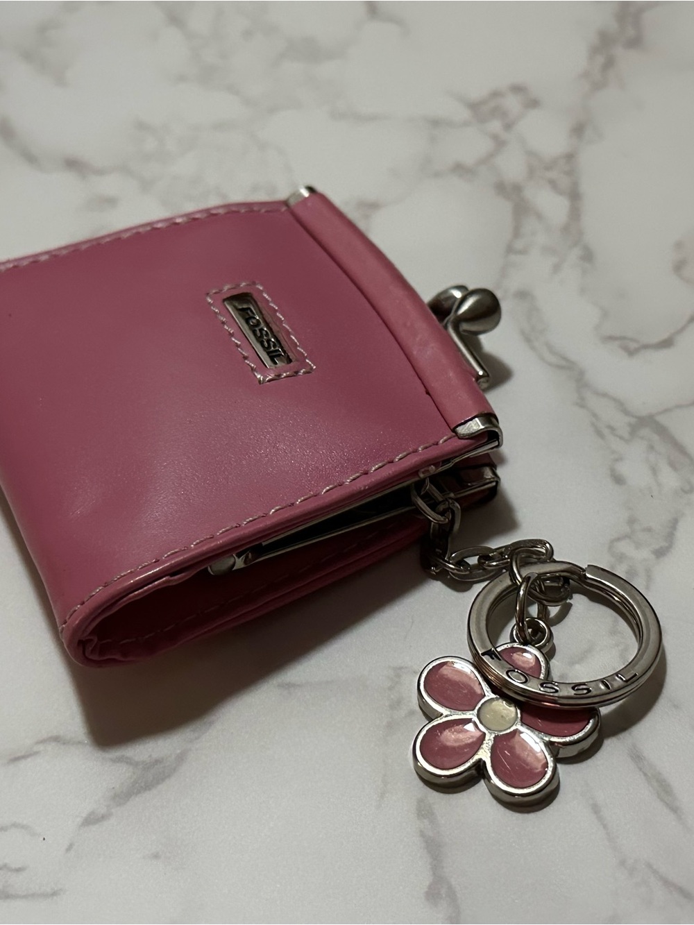 FOSSIL • Genuine Leather Pink Coin Purse with Flower Keychain